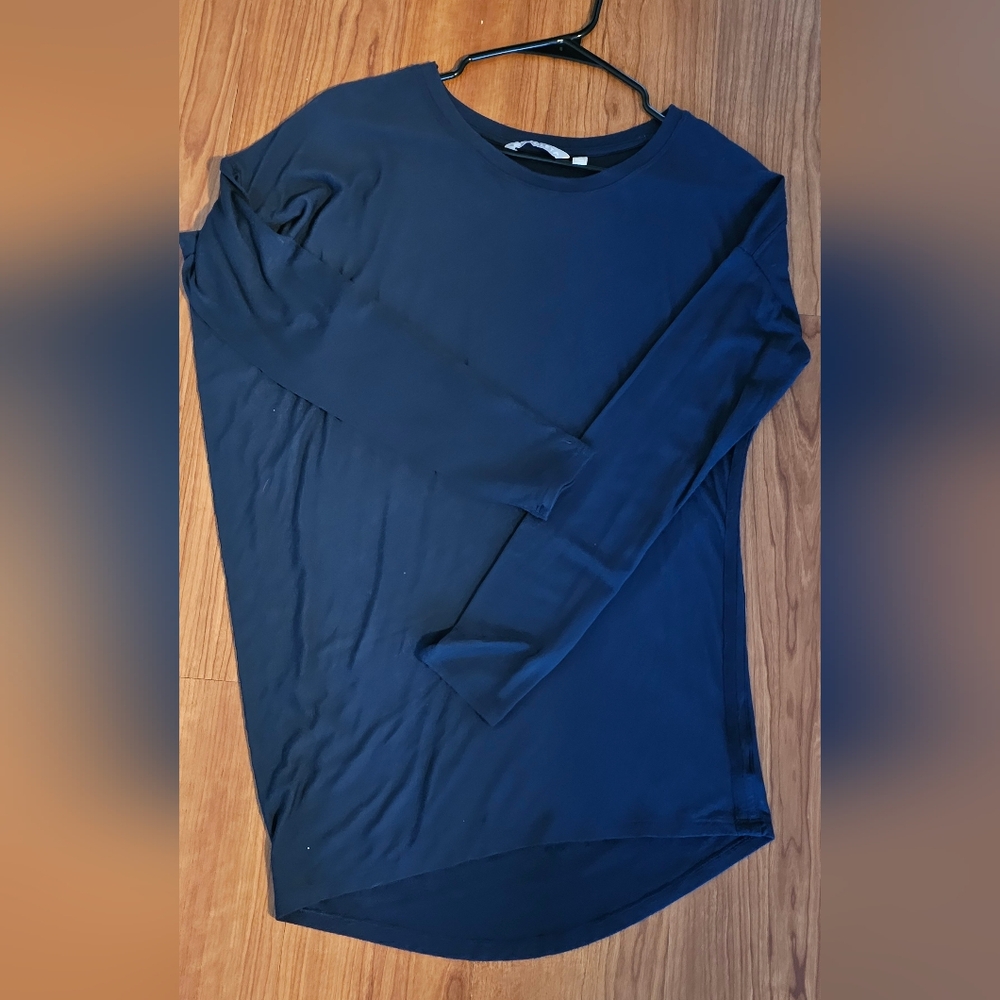 Athleta long sleeve navy blue cozy soft top XS